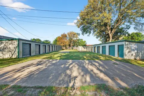 Self Storage Facility with Gated Entry