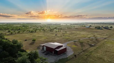 23-Acre Agricultural Property with Barn