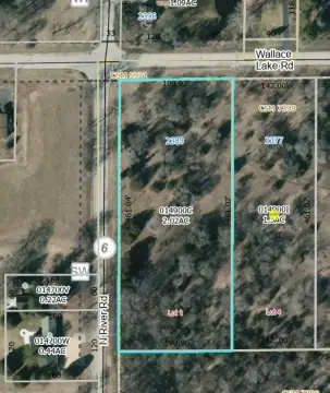 Residential Land in West Bend
