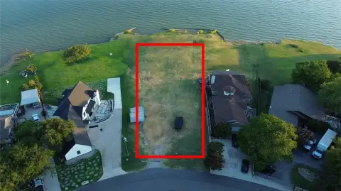 Waterfront Land Lot with Lake Views