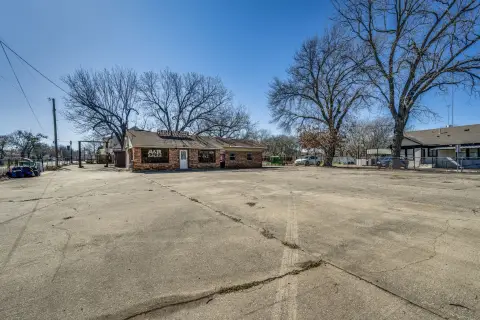 Commercial Corner Lot