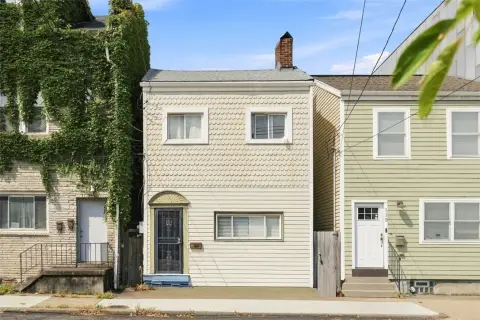 Remodeled Duplex with Private Patio