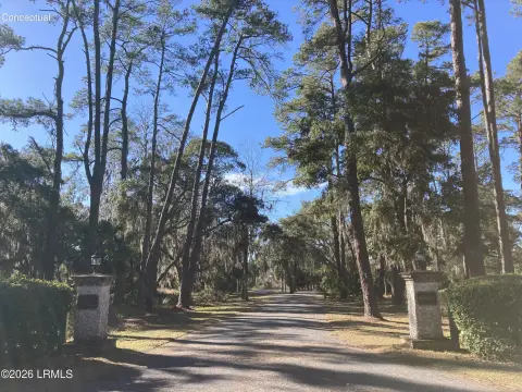 Daufuskie Island Lot with Dock