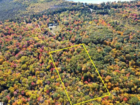 6-Acre Wooded Parcel Near Leland