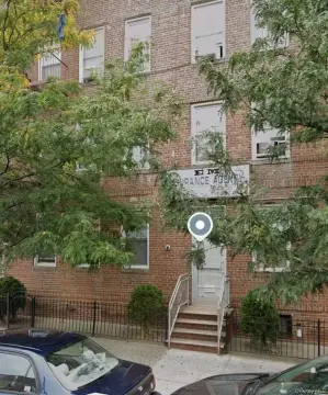 Street-Level Office Unit