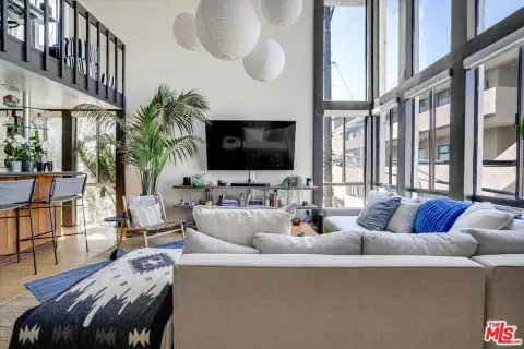 Marina Del Rey Multifamily Lofts