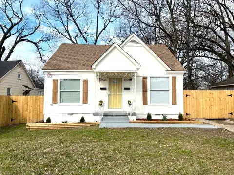Renovated Duplex Near Cooper-Young