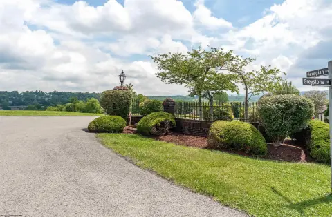 Flat Residential Lot in Cul-de-Sac