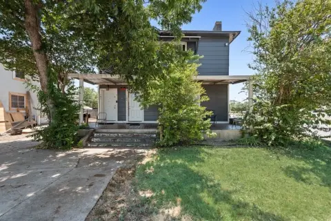 Two-Story Four-Unit Quadplex