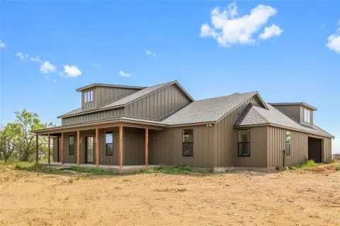 Riverfront Ranch with Residence
