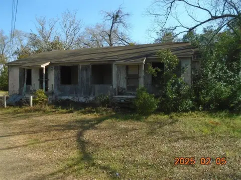 Residential Income Duplex Property