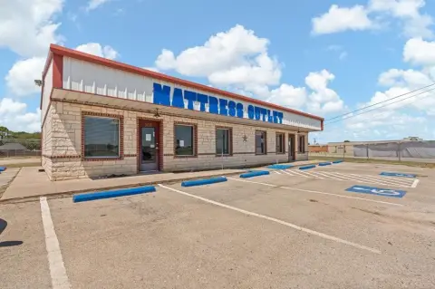Cleburne Commercial Property with Warehouse