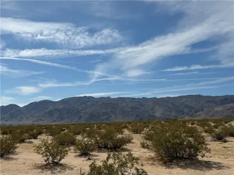 Expansive Land Parcel in 29 Palms