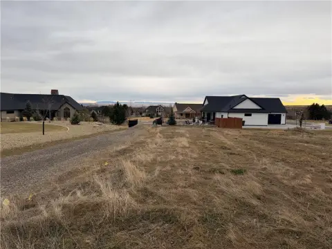 Residential Land in Established Neighborhood