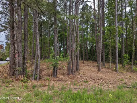 Commercial Lot in Office District