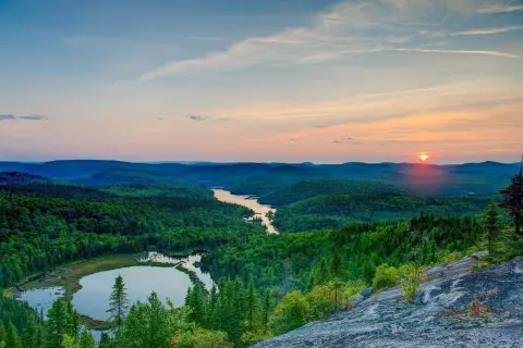 Mountain Resort with Fishing Lakes