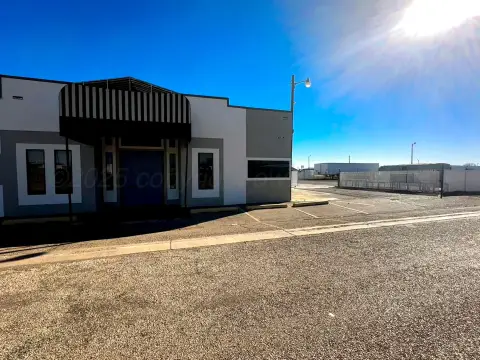 Versatile Commercial Property in Amarillo