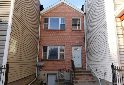 Five-Bedroom Duplex