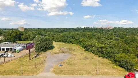 Commercial Land with Multiple Zoning Designations