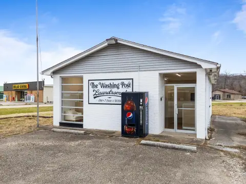 Turnkey Laundromat in Huntington, WV
