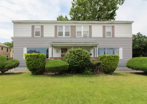 Three-Bedroom Duplex with Private Yard