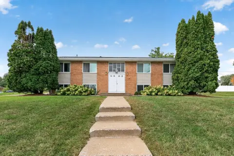 4-Unit Quadplex