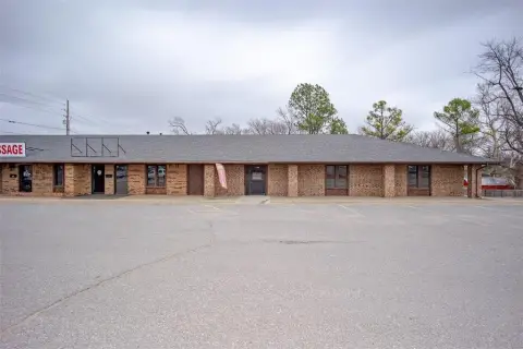Freestanding Medical Office Building