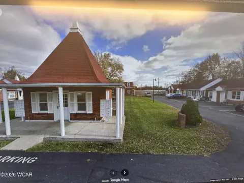 19-Unit Apartment Building