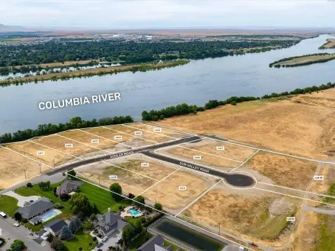 Residential Waterfront Lot