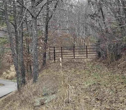 Unrestricted Land for Recreation