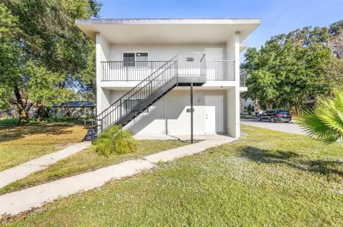 Updated Duplex in Downtown Orlando