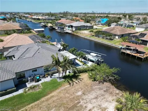 Cape Coral Waterfront Land