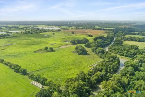 Riverfront Agricultural Land