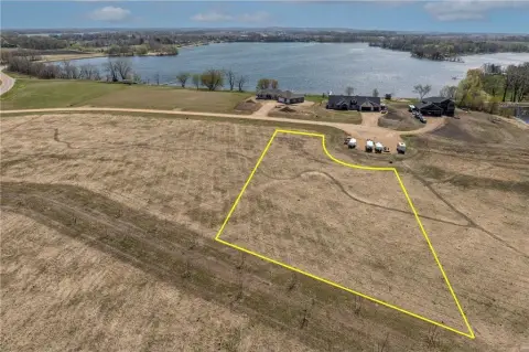 Residential Lot Near Lake Henry