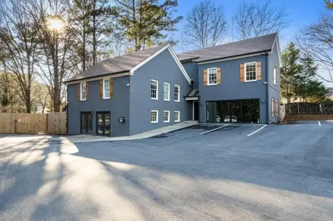 Divisible Office Building with Parking Lot