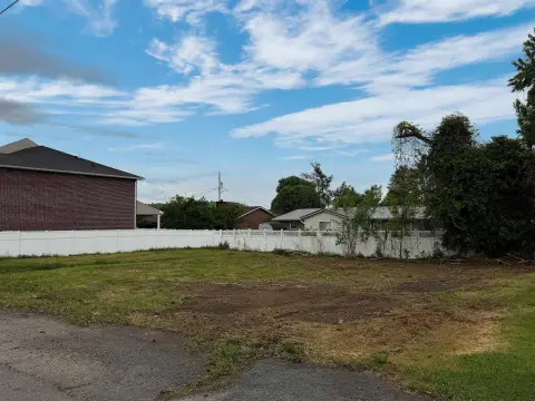 Residential Lot in South Point