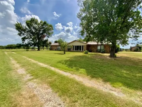 Ranch Home on 2.35 Acres
