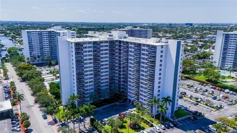 Fort Lauderdale Condo with Waterway Views