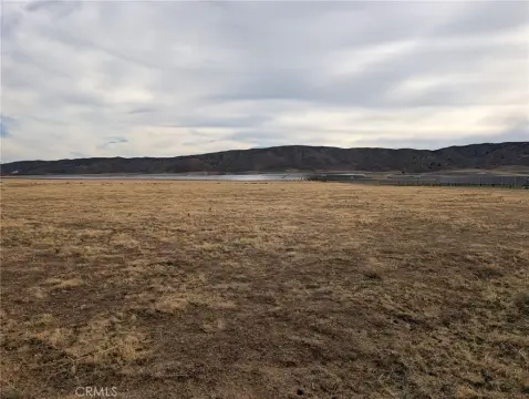 5-Acre Lot Near Solar Farms