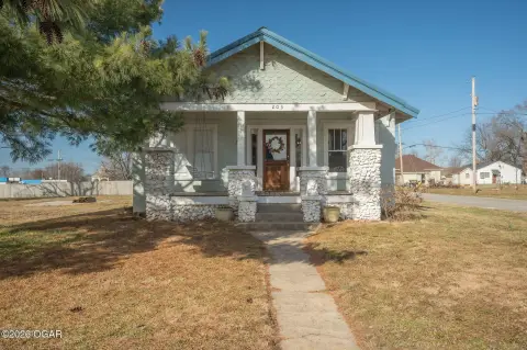 Main Street Commercial Opportunity