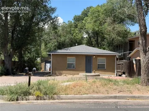 Duplex with Separate Ranch Units