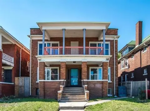 Brick 4-Unit Residential Income