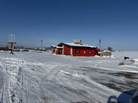 Restaurant Opportunity on Highway