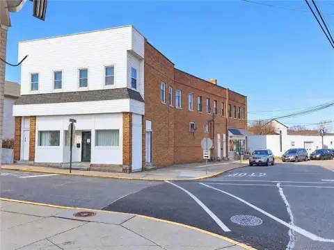 Mixed-Use Building With Storefronts