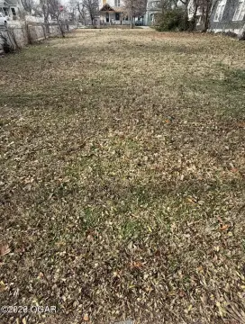 Vacant Corner Lot in Joplin