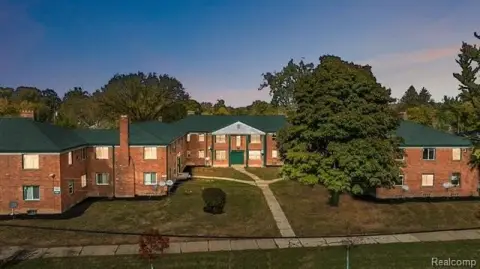 Multi-Family Apartment Building