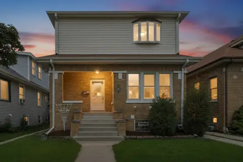 Well-Maintained Two-Flat Residence