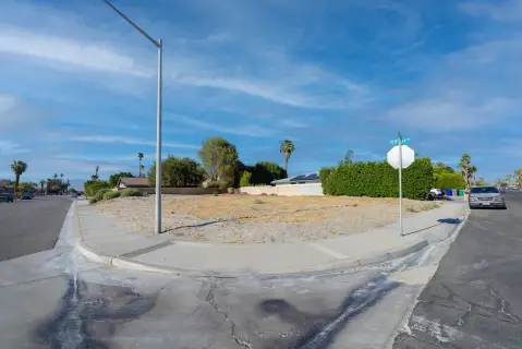 Corner Lot in Rio Vista
