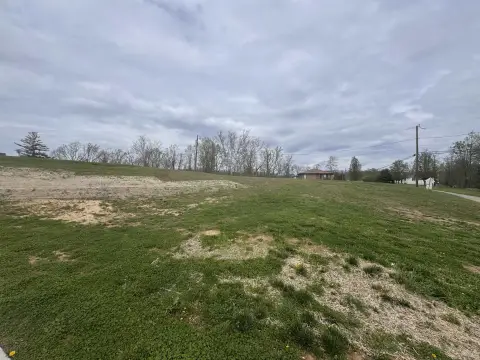 Residential Lot in Ona, WV