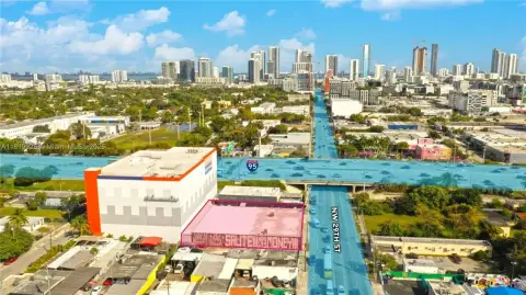 Miami Retail Showroom and Warehouse